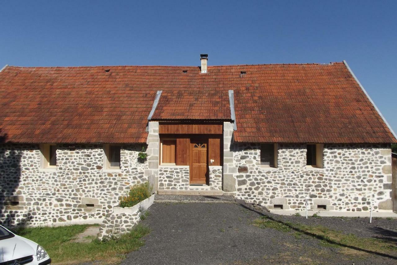 Ferienwohnung Le Bon Air Est Dans Le Pre Champagnac  Exterior foto